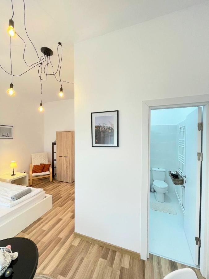 Apartament Plopilor Studios سيبيو المظهر الخارجي الصورة